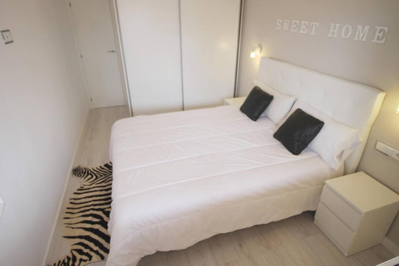 Family Deluxe Apartment Beach Castelldefels Ngoại thất bức ảnh